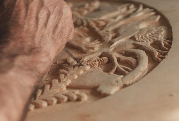 How to Create a Beautiful Wood Carving for Your Project