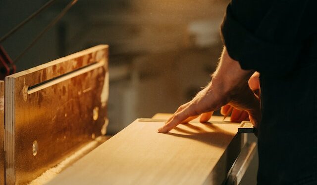 The Beginner's Guide To Woodworking Tips And Tricks For Getting Started